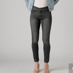 Levi's Washed Black Skinny Jeans